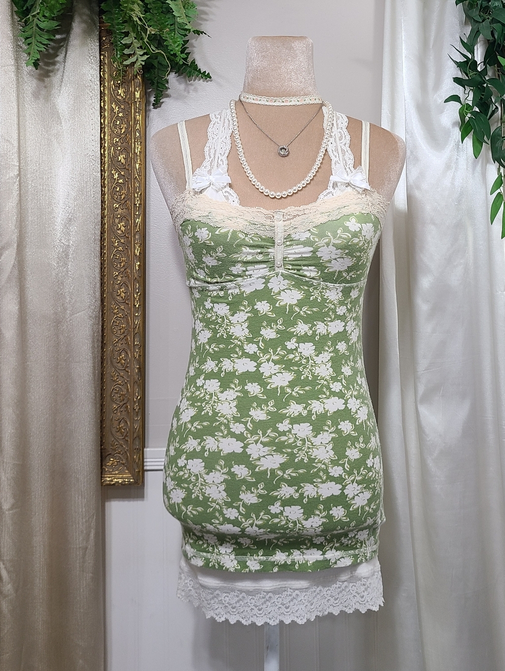 ♡ Y2K ♡ Rare Abercrombie And Fitch Green Floral Lace Button Babydoll Cami
